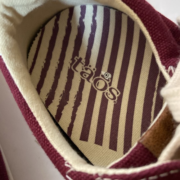Taos Burgundy Sneakers with Cream Accents - Picture 3 of 10